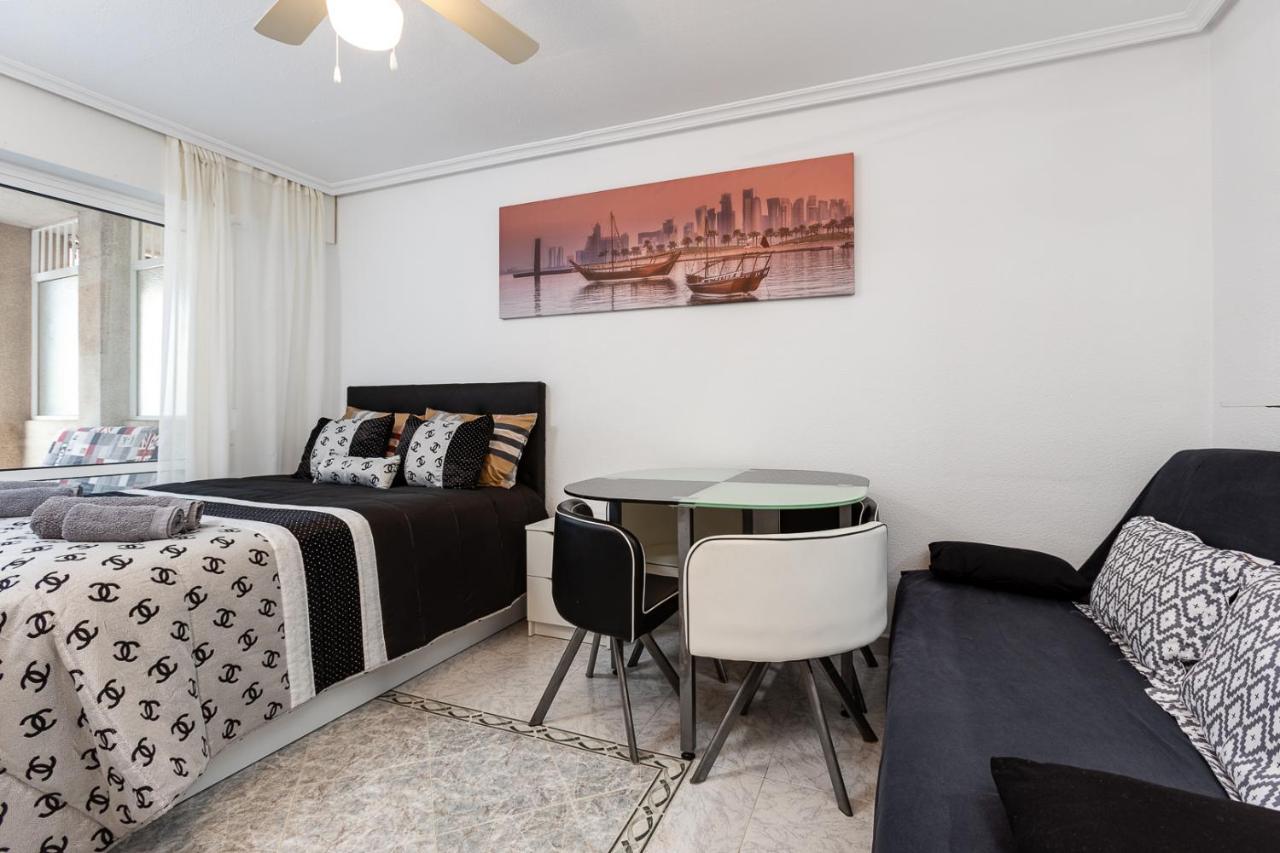 Studio Playa Del Cura Torrevieja Eksteriør bilde